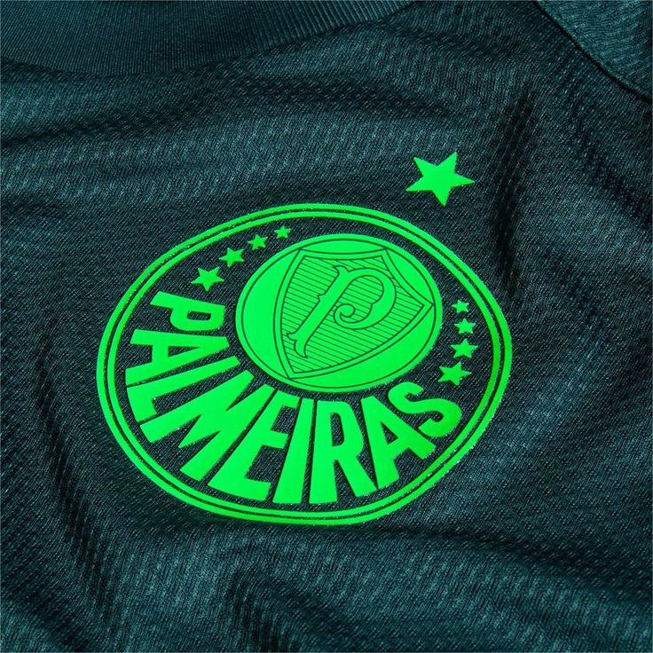 Palmeiras fica em vias de assinar com jogador de R$ 324 milhões