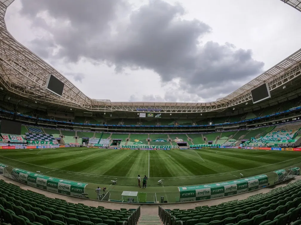 gramado-sintético-do-Allianz Parque-palmeiras