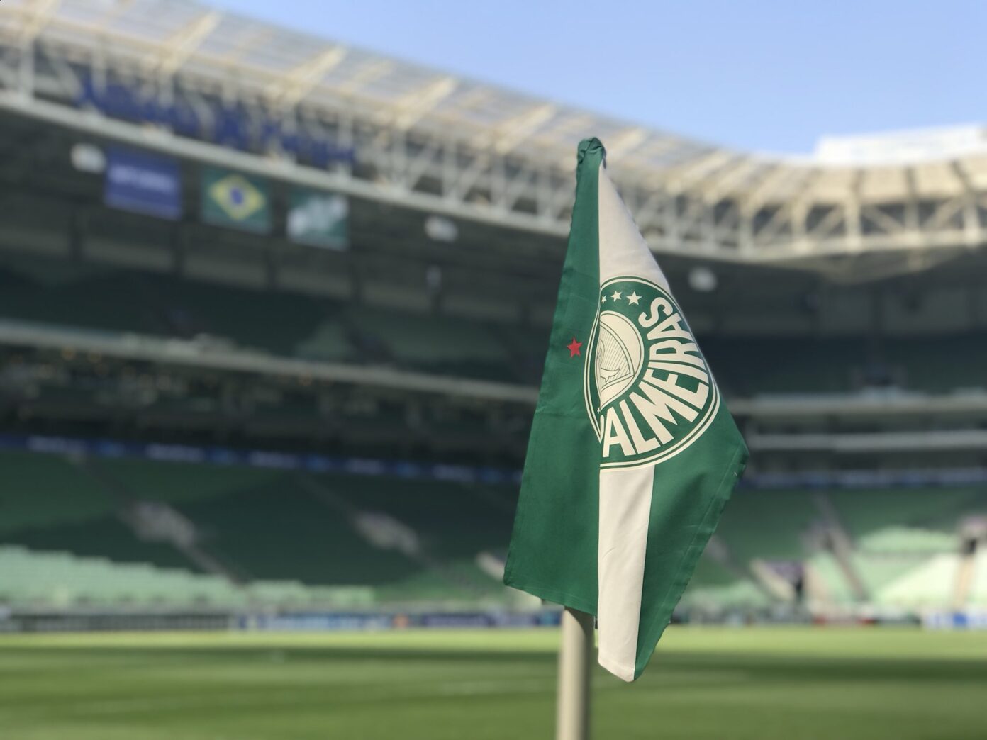 Palmeiras fica de olho em R$ 13 bilhões.