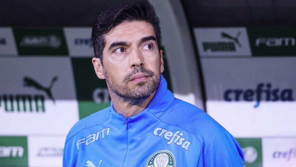 Al-Sadd, do Catar, oferece a Abel Ferreira o maior salário de técnico do  mundo, diz jornal - Beat98