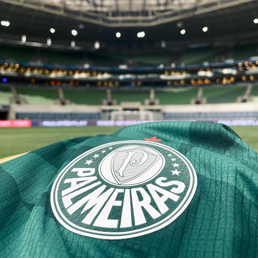 Urgente: jogador histórico do Palmeiras tem prisão decretada