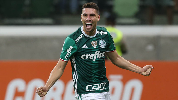 Moisés fala sobre sua passagem pelo Palmeiras e declara torcida