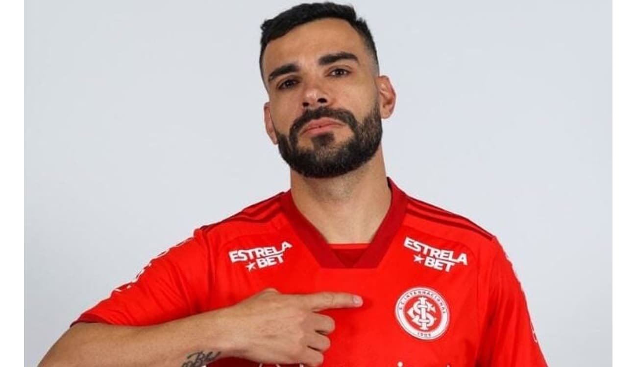 Vaza salário do ex-Palmeiras Bruno Henrique no Internacional 3 Vaza salário do ex-Palmeiras Bruno Henrique no Internacional