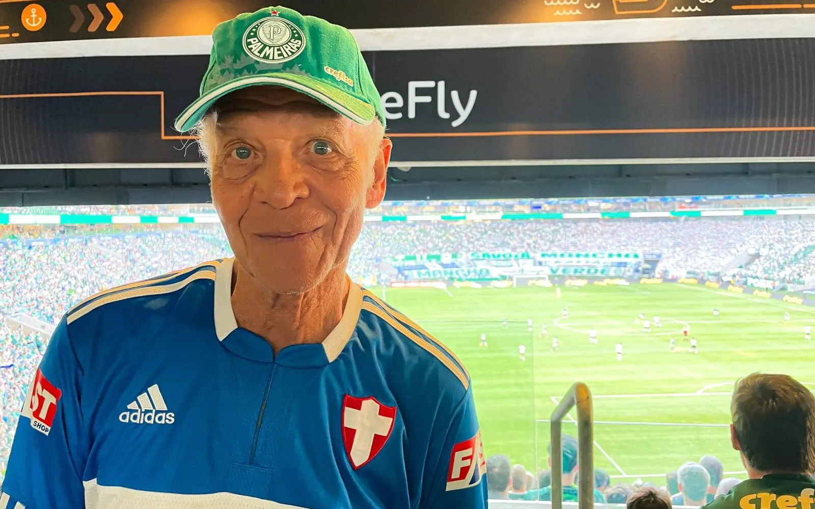 Sem camarote no Allianz, ídolos do Palmeiras são acolhidos por restaurante