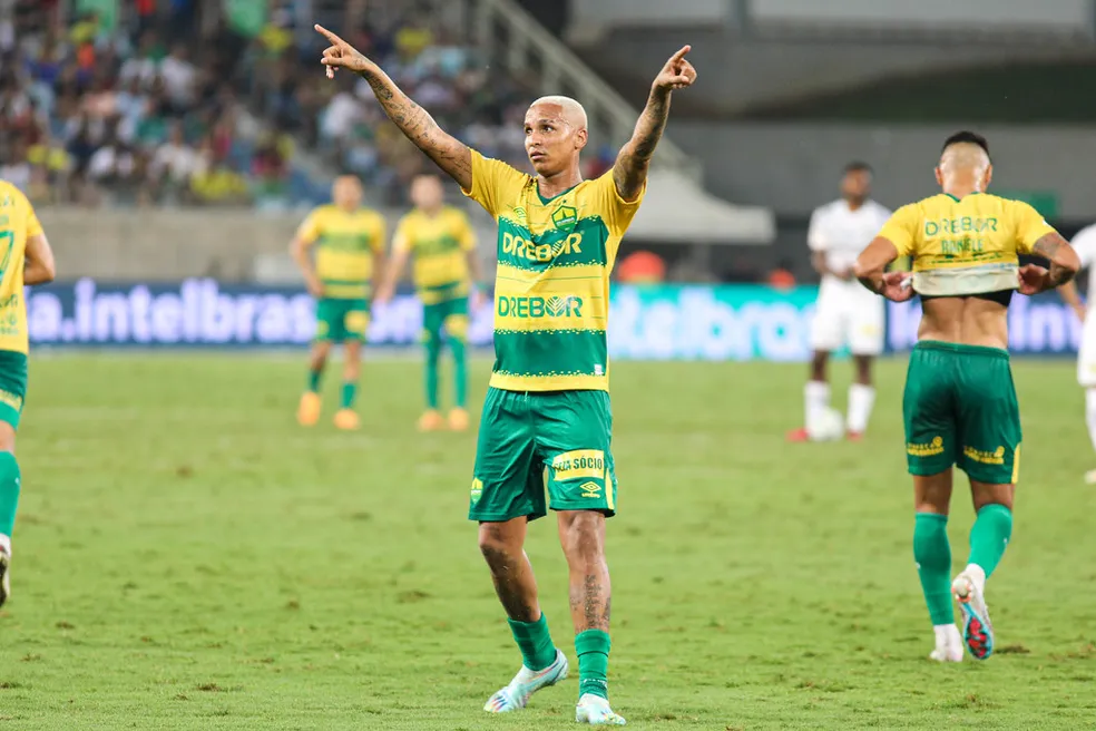 Deyverson volta a ser especulado no Tricolor