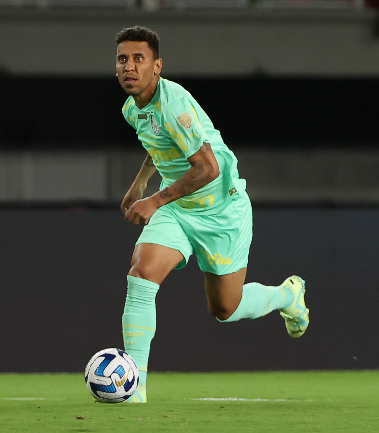 Marcos Rocha fecha com clube e só falta a assinatura Portal do