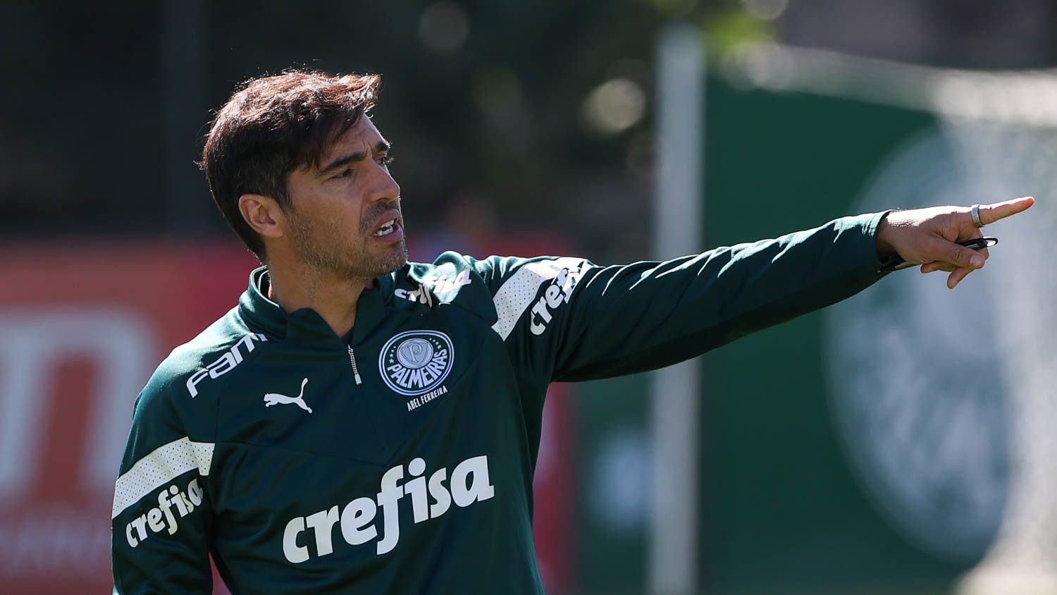 O tecnico Abel Ferreira da SE Palmeiras durante treinamento na Academia de Futebol 1