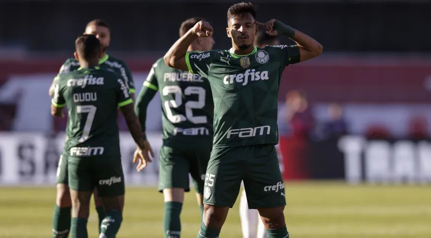 Não quiseram lhe dar onde dormir e pelo Palmeiras ele se "vingou" 8 Não quiseram lhe dar onde dormir e pelo Palmeiras ele se “vingou”