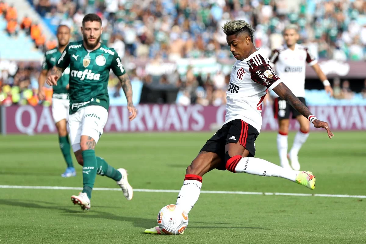 Deu na Globo: revelado motivo do Palmeiras contratar Bruno Henrique