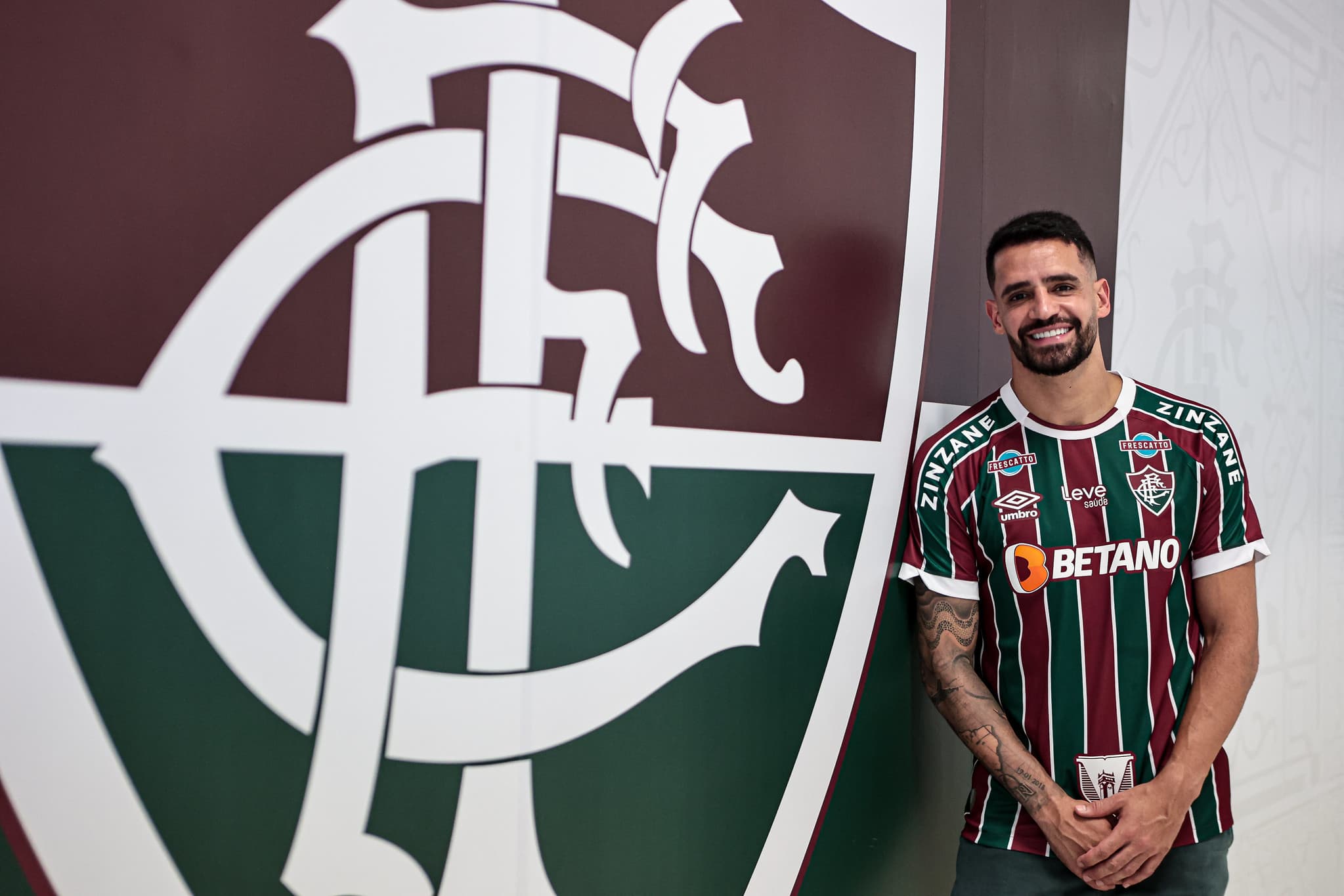 Renato Augusto mal deixou o Corinthians e já humilhou o rival do Palmeiras