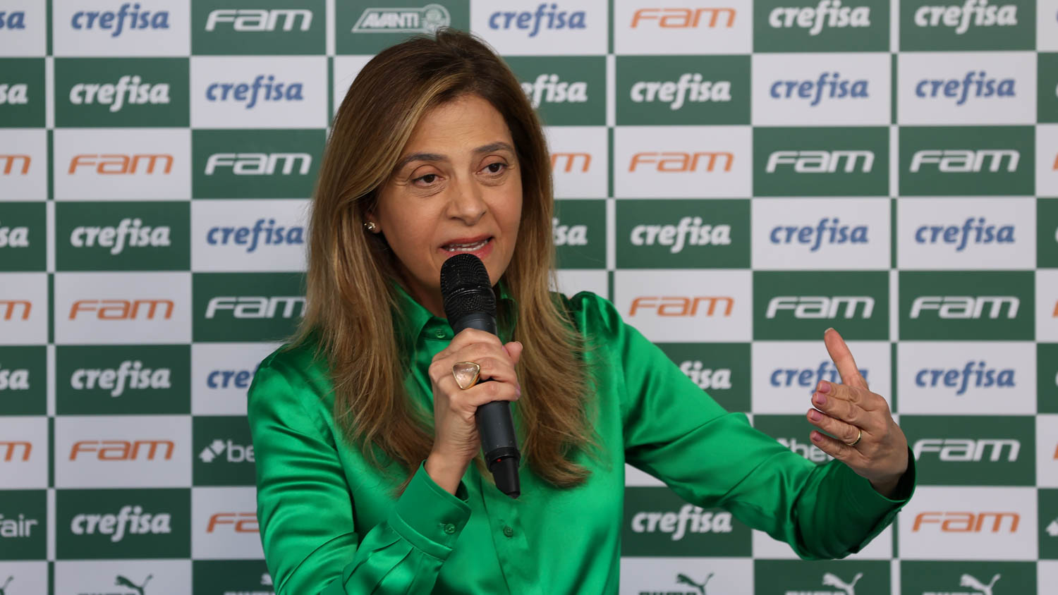 leila palmeiras
