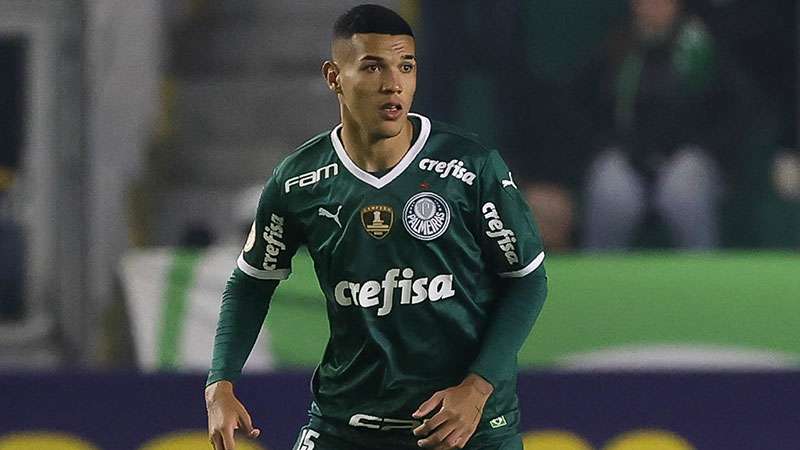 Palmeiras recebe proposta de R$ 140 milhões por Naves 1 naves
