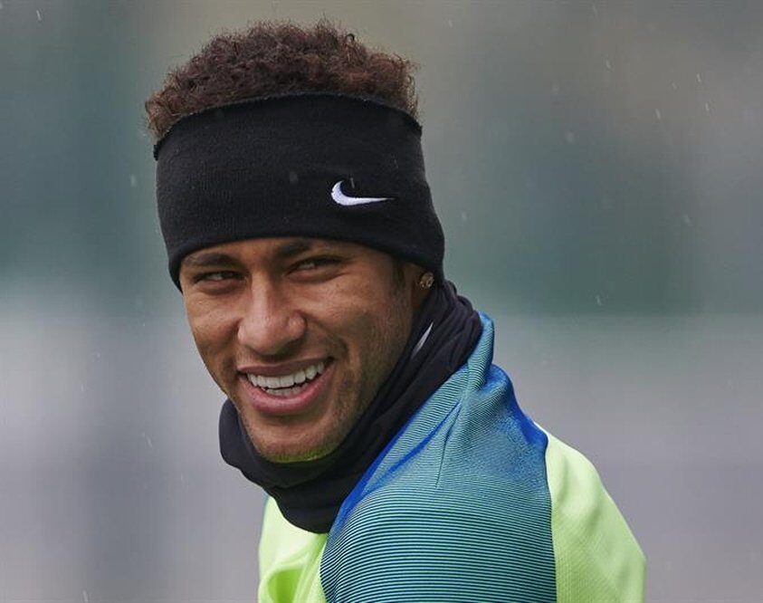 Neymar rindo PSG e1724955119446