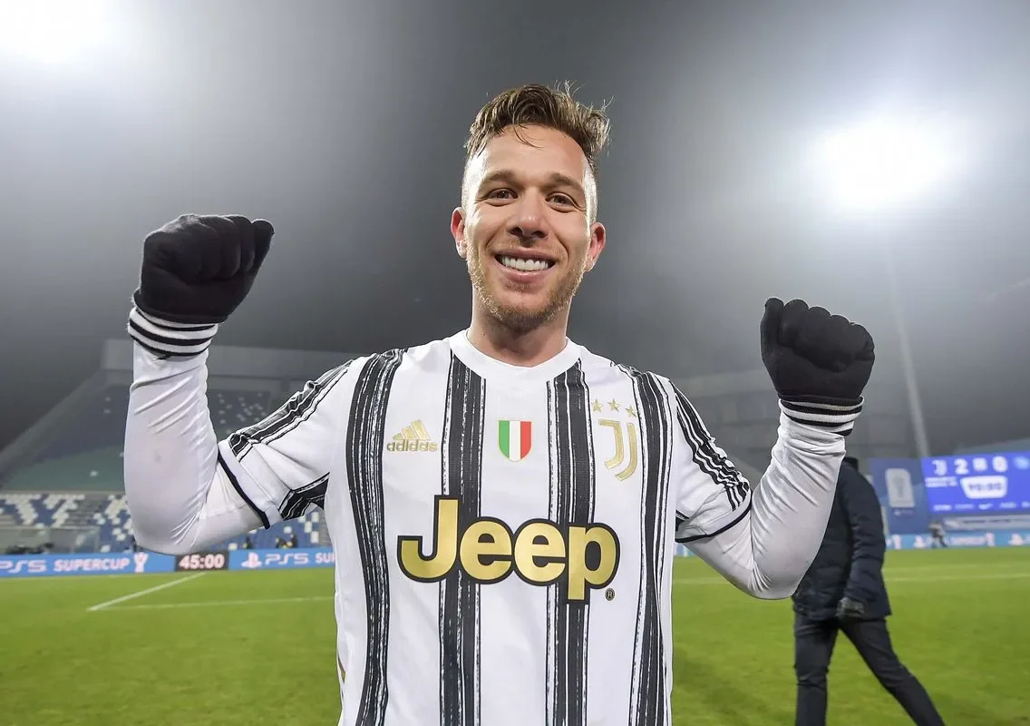 Arthur Juventus e1729333143393