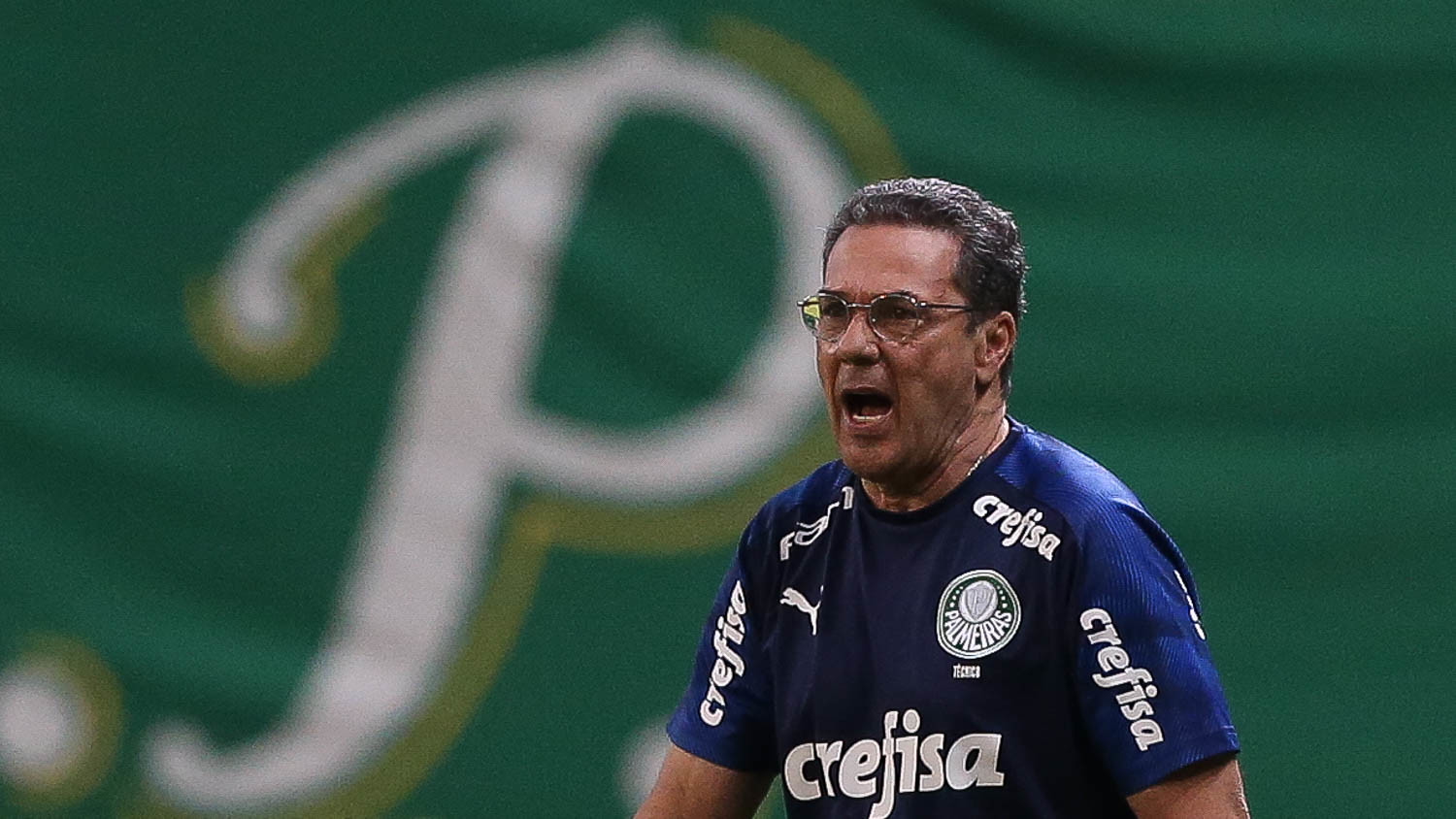 Luxemburgo finalmente revela oficialmente para qual time torce