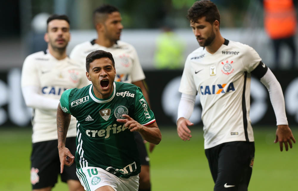 Cleiton Xavier surpreende e é contratado para disputar Champions League