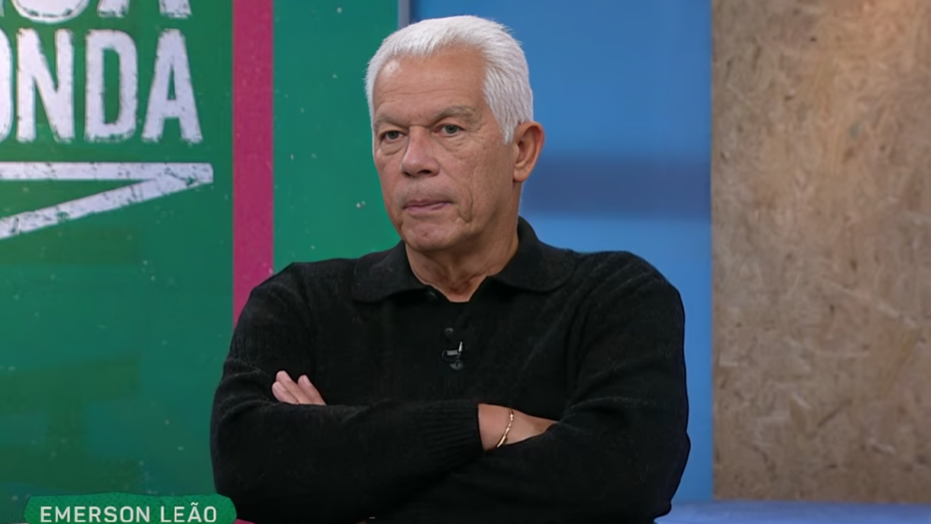 Emerson Leão aceitou ganhar entre R$ 150 e R$ 200 mil para treinar o Cruzeiro 9 Emerson Leão aceitou ganhar entre R$ 150 e R$ 200 mil para treinar o Cruzeiro