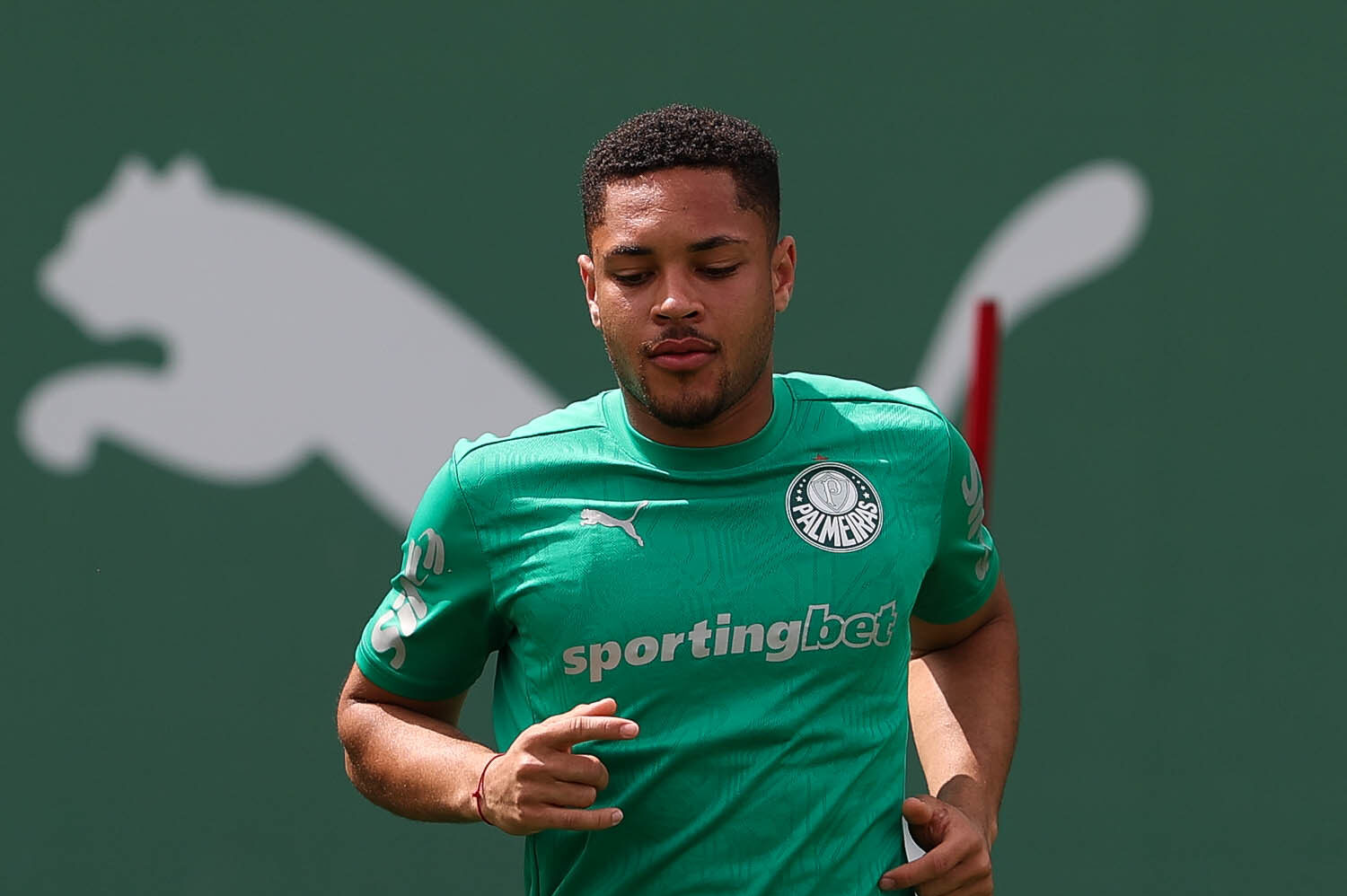 Vitor Roque