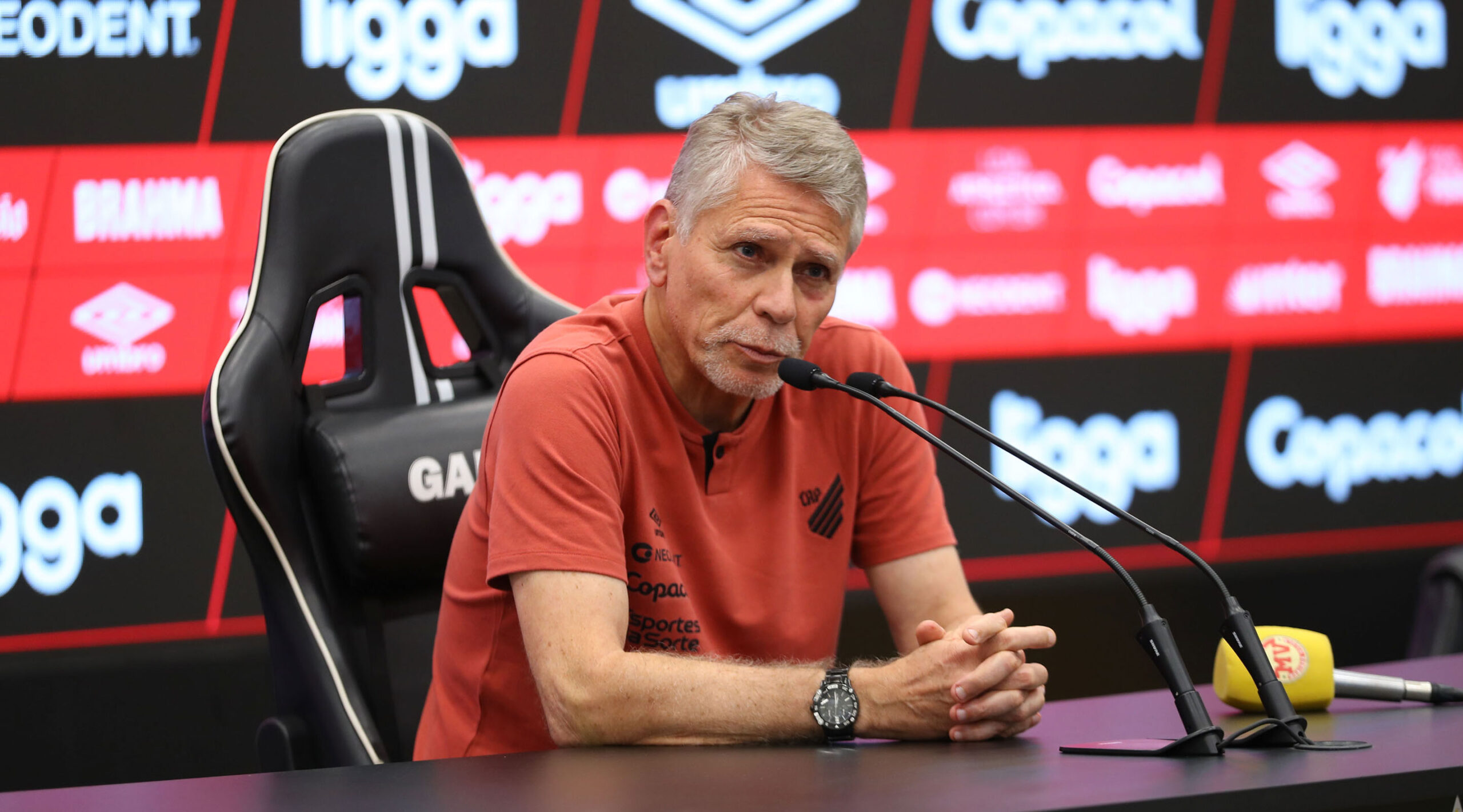 Rival do Palmeiras acerta a contratação de Paulo Autuori 1 Rival do Palmeiras acerta a contratação de Paulo Autuori