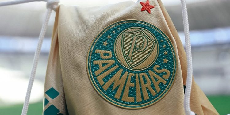 Palmeiras prepara pacotão de 3 jogadores para dispensar em 2025 1 Palmeiras