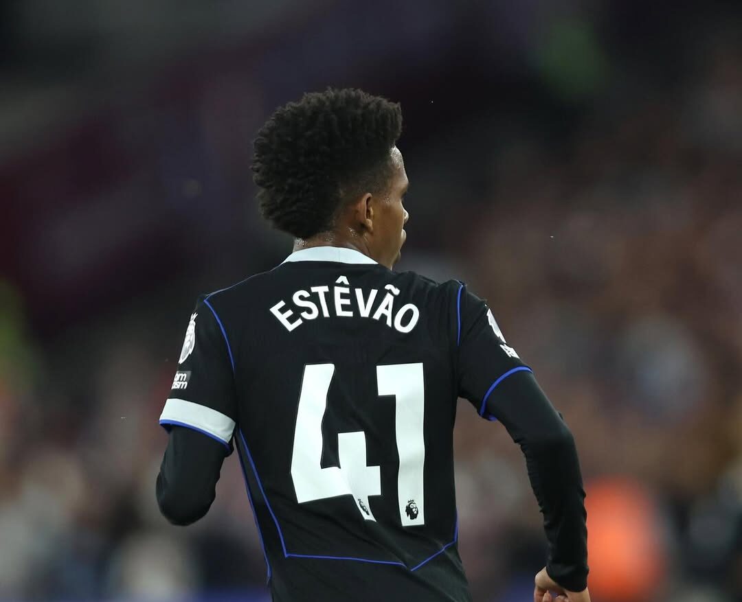 Reece James não mede palavras sobre Estevão