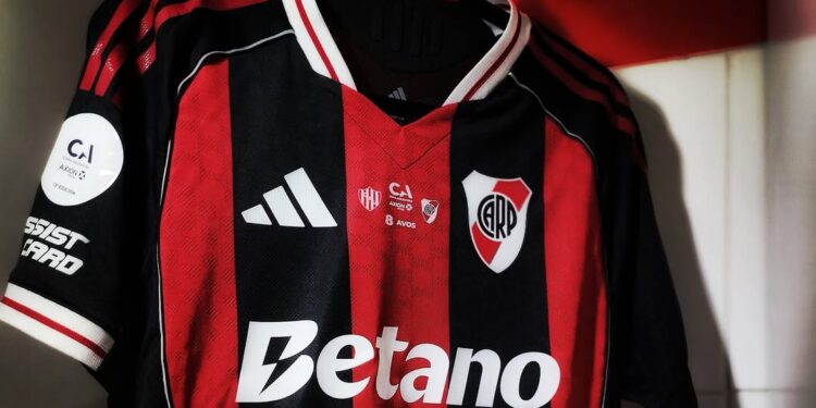 Recém chegou ao Palmeiras e já pode ir pro River Plate 1 River Plate