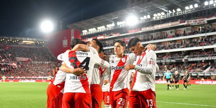 Palmeiras define alvo e pode contratar atacante do River Plate 1 River Plate