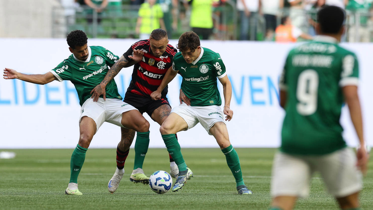 IA antecipa resultado de Flamengo x Palmeiras pelo Brasileirão