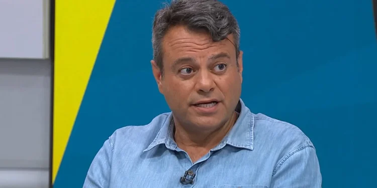 Eric Faria se manifesta sobre Vitor Roque punido pelo STJD 1 Créditos: Reprodução