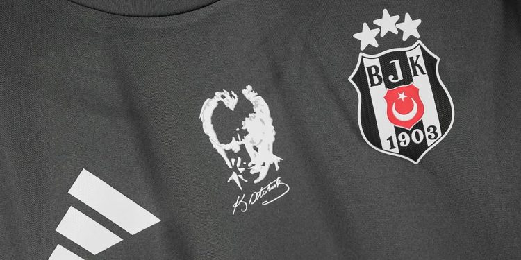 Palmeiras entra na briga com Besiktas para contratar atacante de rival 1 Besiktas