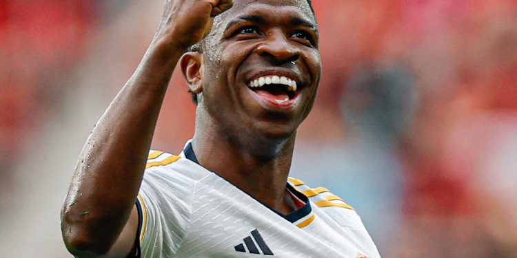 Vinícius Júnior é passado para trás com salário abaixo de Mbappé e Bellingham 1 Créditos: @realmadrid/Twitter