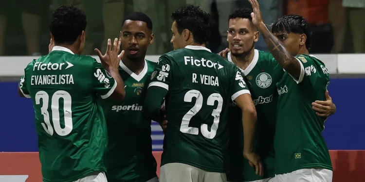 Logo após Veiga deixa o Brasil, xodó do Palmeiras pode largar tudo para jogar em rival ainda este ano 1 Créditos: Cesar Greco/Palmeiras