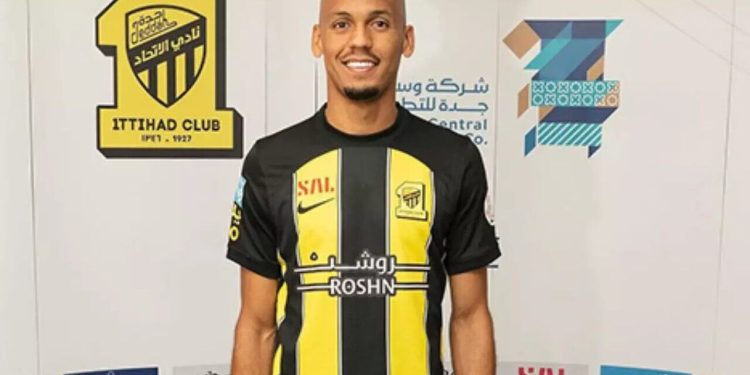 Palmeiras bate o martelo sobre apresentar proposta para Fabinho 1 Créditos: Divulgação / Fabinho