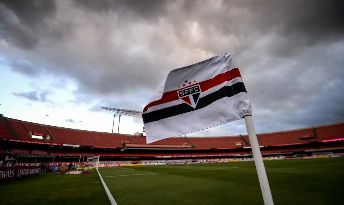 Após Corinthians, São Paulo também é proibido de contratar