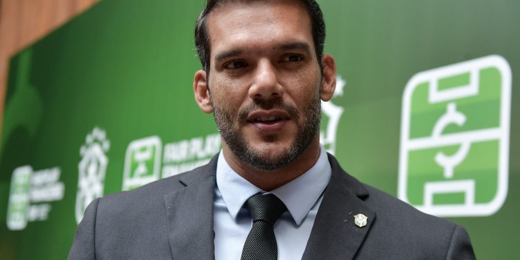 CBF toma decisão de última hora sobre gramados sintéticos no Brasil 1 Créditos: Lucas Figueiredo/CBF