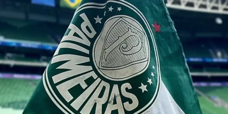 Mal chegou no Palmeiras e já sofre com assédio de clubes do futebol europeu 1 Créditos: Divulgação/ Palmeiras