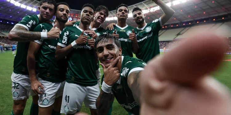 Camisa de Facundo Torres só ficou vaga e Abel já indicou nome de novo atacante para Leila contratar 1 Créditos: Palmeiras / Divulgação