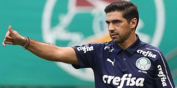 Lista com sete nomes é entregue a Abel e treinador pode escolher a dedo o próximo reforço do Palmeiras 1 Créditos: Cesar Greco / Palmeiras