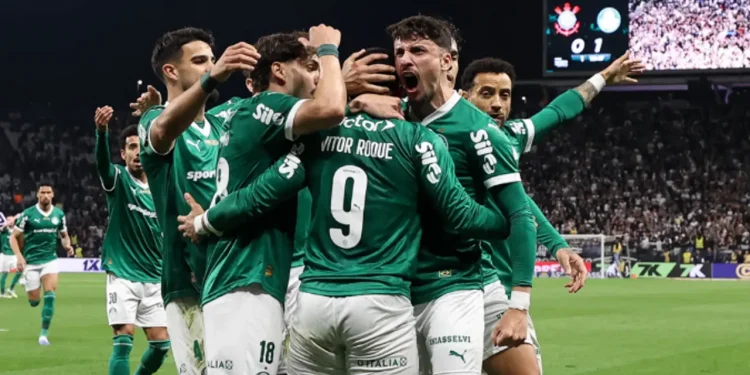 Brasileirão nem começou ainda e zagueiro já pode pular do barco e deixar o Palmeiras 1 Créditos: Cesar Greco / Palmeiras