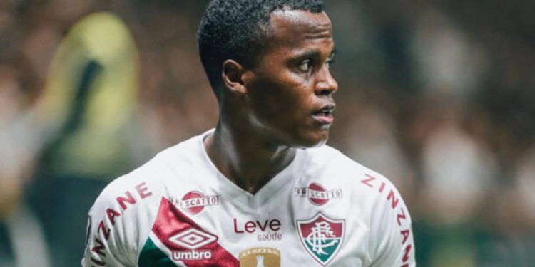 Acabou a conversa: Fluminense decide contratar Arias 1 Créditos: Lucas Merçon/Fluminense