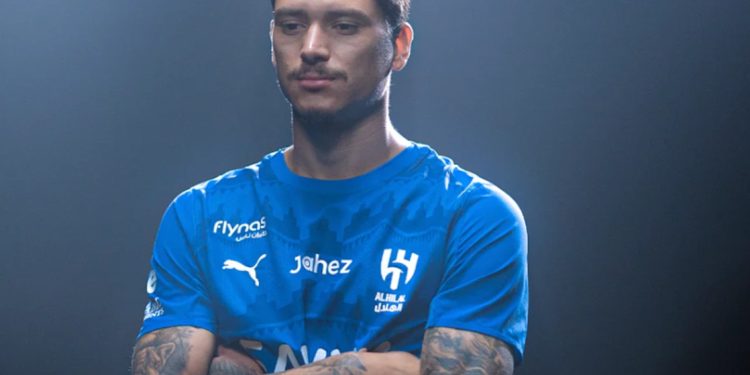 Enquanto Arias ganha R$ 2,5 milhões no Palmeiras, salário de Darwin Núñez pra assinar com o Flamengo é muito maior 1 Créditos: Al-Hilal