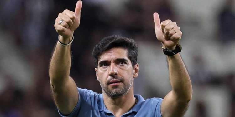 Abel Ferreira concorda com saída e Palmeiras bate o martelo sobre ausência 1 Créditos: Cesar Greco / Palmeiras