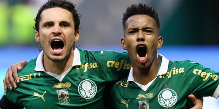 Ídolo do Palmeiras assume as rédeas na carreira e fala em voltar 1 Créditos: Cesar Greco / Palmeiras