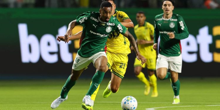 Palmeiras sobra no Brasileirão e garante marca histórica 1 Créditos: Cesar Greco / Palmeiras