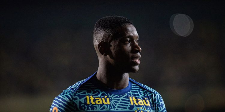 Enquanto Vitor Roque ganha R$ 2 milhões no Palmeiras, Luiz Henrique não fica pra trás 1 Créditos: depositphotos.com / thenews2.com