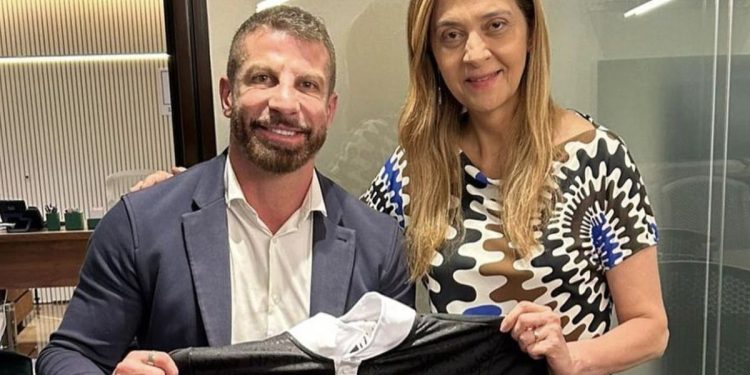 Leila Pereira terá participação na SAF do Vasco? Entenda o papel do grupo ligado ao Palmeiras 1 Créditos: Reprodução