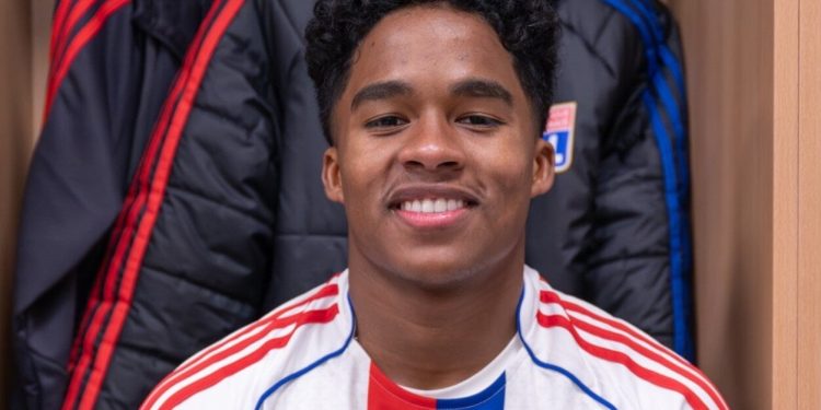 Endrick entra em nova rota na Europa e Palmeiras pode ganhar milhões 1 Créditos: Reprodução / Lyon