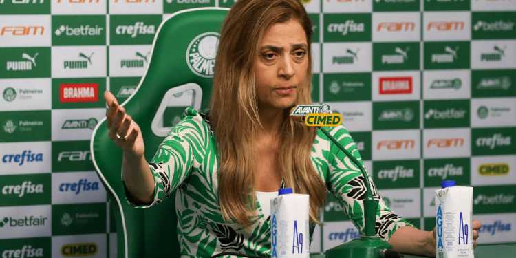 Palmeiras perde a paciência e detona decisão da CBF 1 Créditos: Cesar Greco / Palmeiras