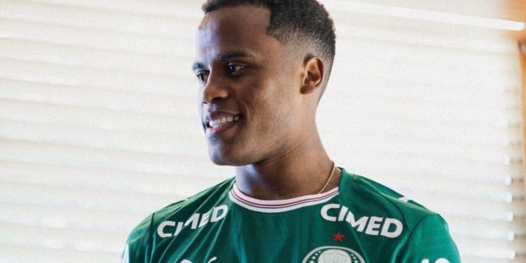 Jhon Arias toma atitude e revolta nos bastidores Palmeiras 1 Créditos: Cesar Greco / Palmeiras