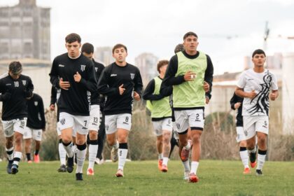 Jogos-treino do Palmeiras viram vitrine para jovens da base sob olhar de Abel 2 Jogos-treino do Palmeiras viram vitrine para jovens da base sob olhar de Abel